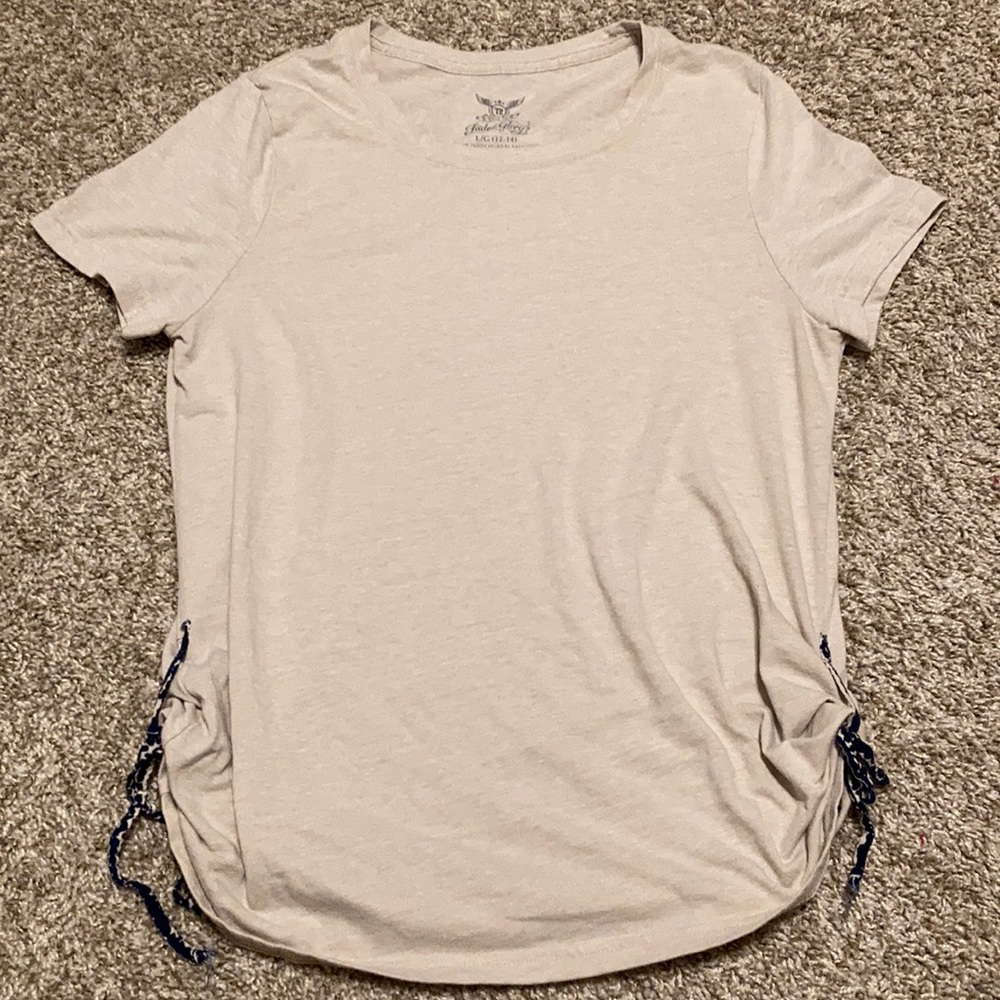 🌻faded Glory top